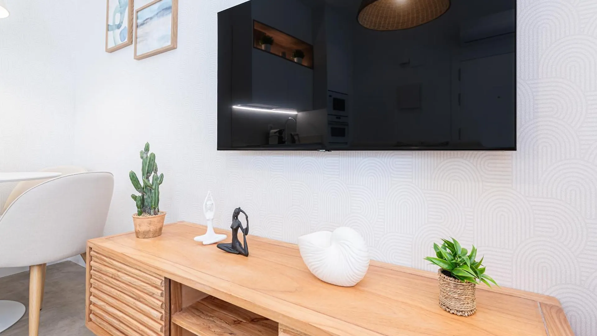 Wintowinrentals Goleta Suites 0C Malaga