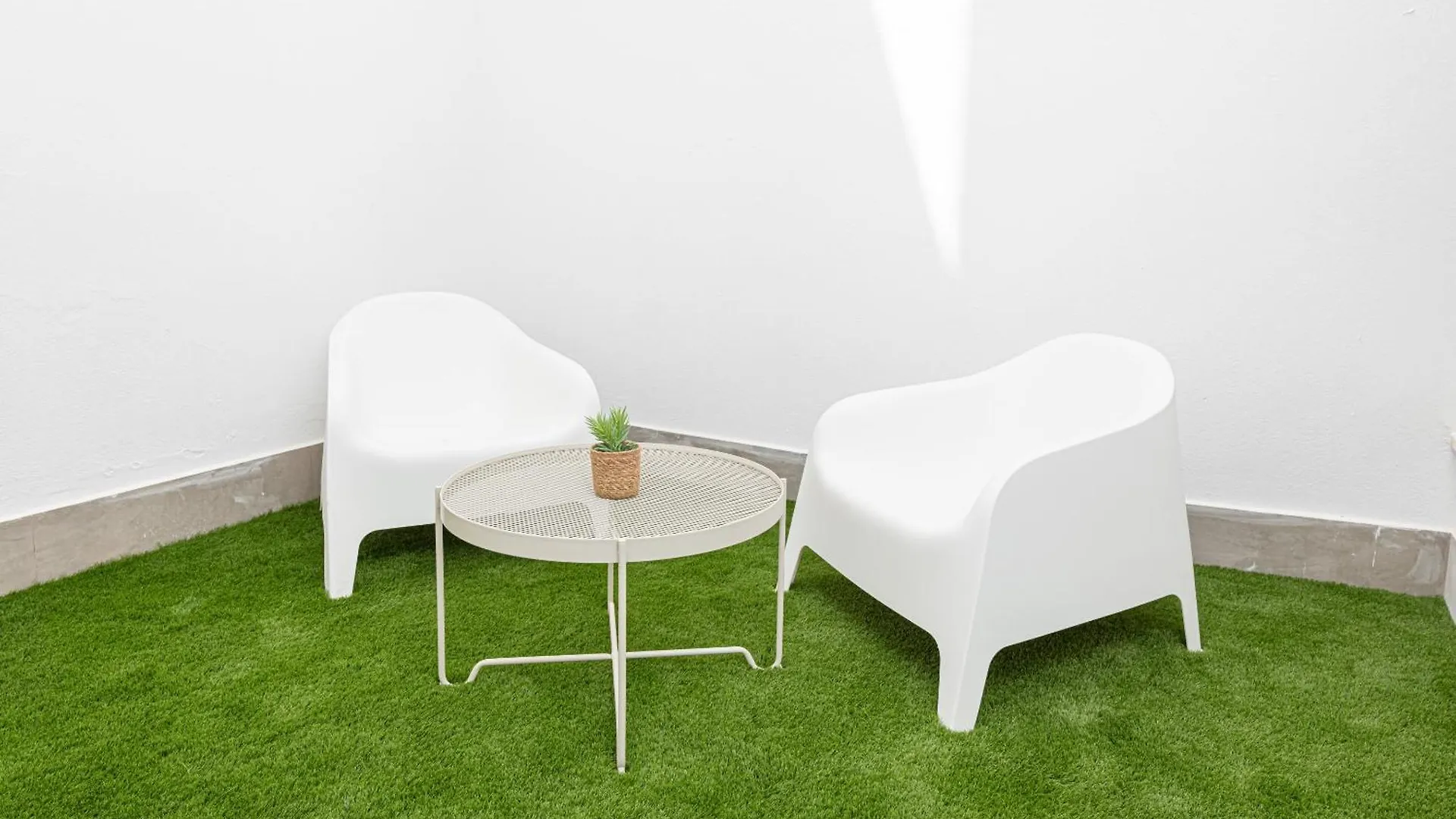 Wintowinrentals Goleta Suites 0C Malaga