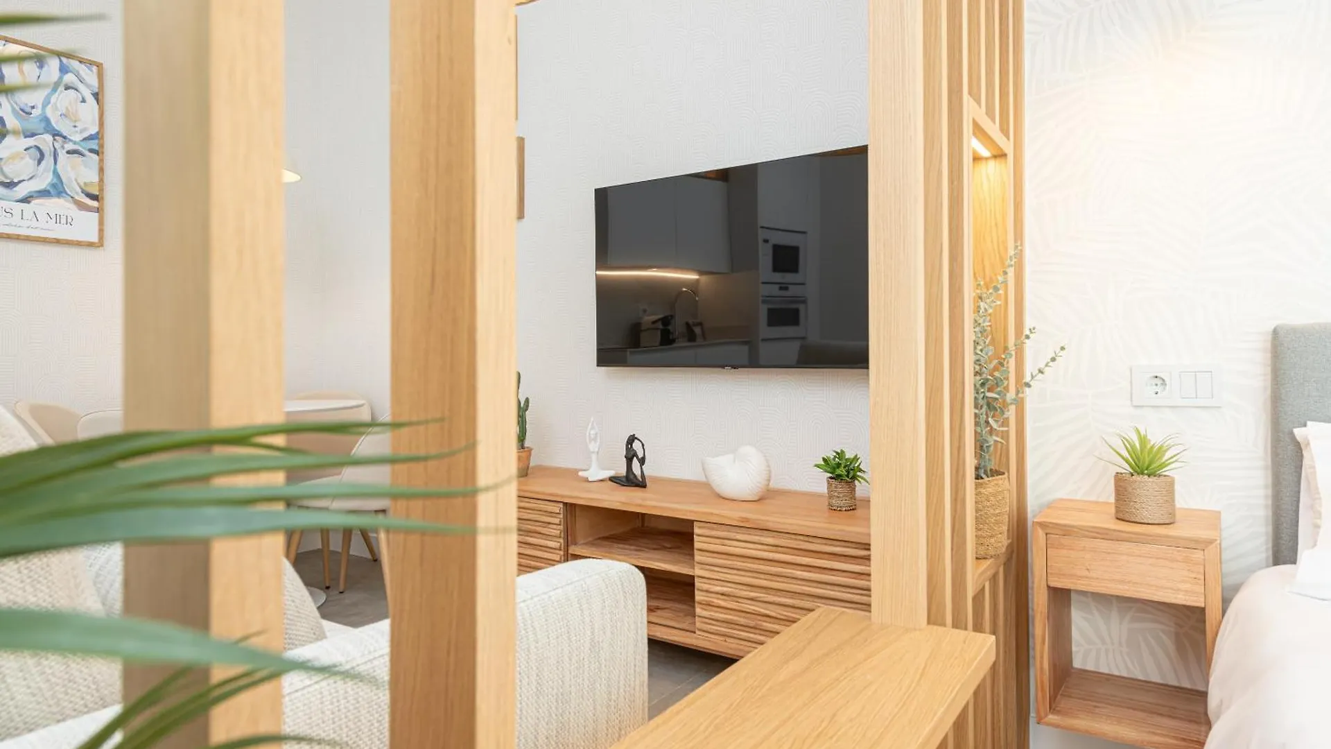 Wintowinrentals Goleta Suites 0C Malaga Spain