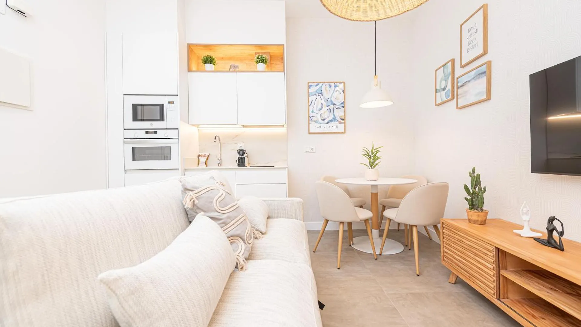 Wintowinrentals Goleta Suites 0C Màlaga