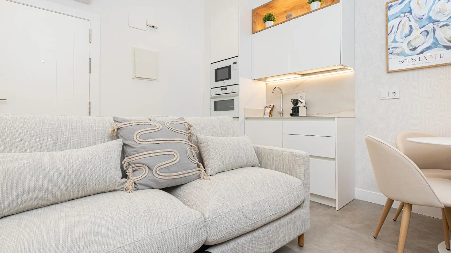 Wintowinrentals Goleta Suites 0C Malaga Apartment